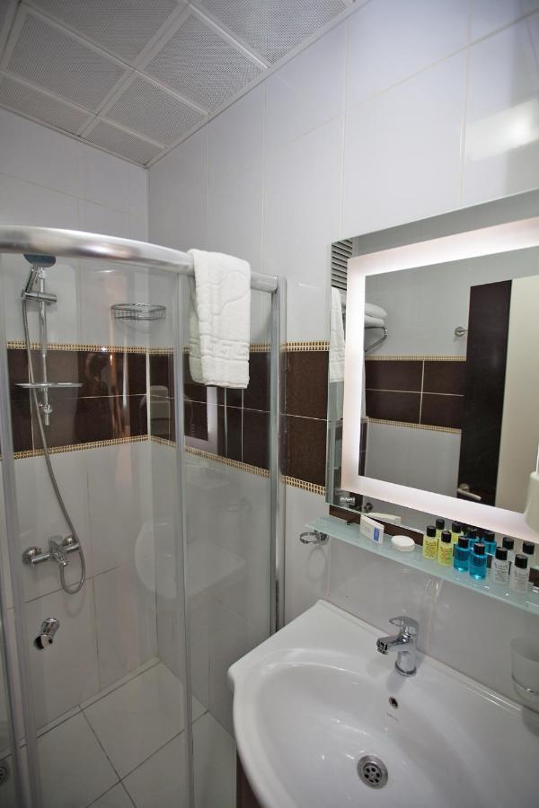 Hotel Bulvar Istanbul Exterior photo