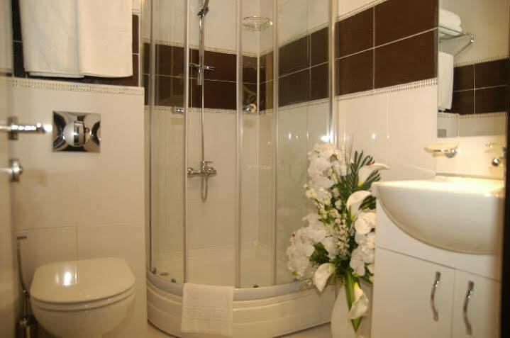 Hotel Bulvar Istanbul Exterior photo